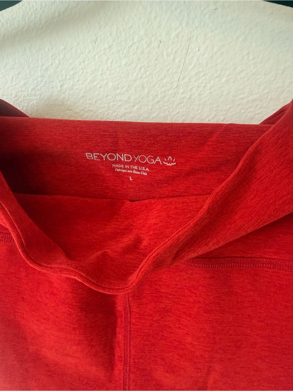Beyond Yoga Red Caliente Bike Shorts - Picture 3 of 3